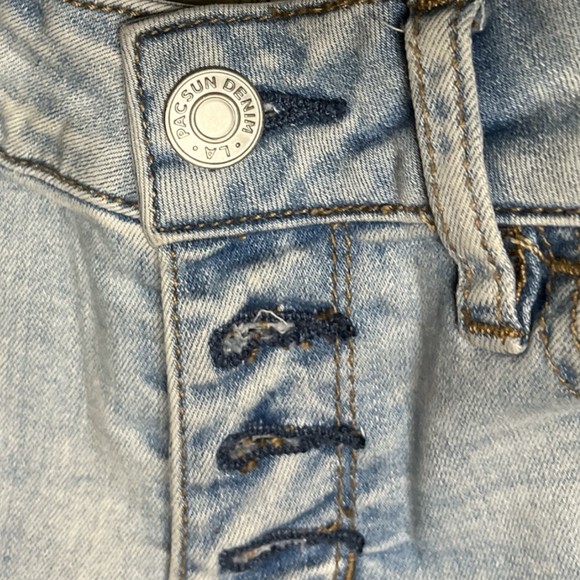 Pacsun Denim Shorts Girls 22/ 6 Small Cuffed Distressed Button Up Jeans Stretch - Picture 6 of 6